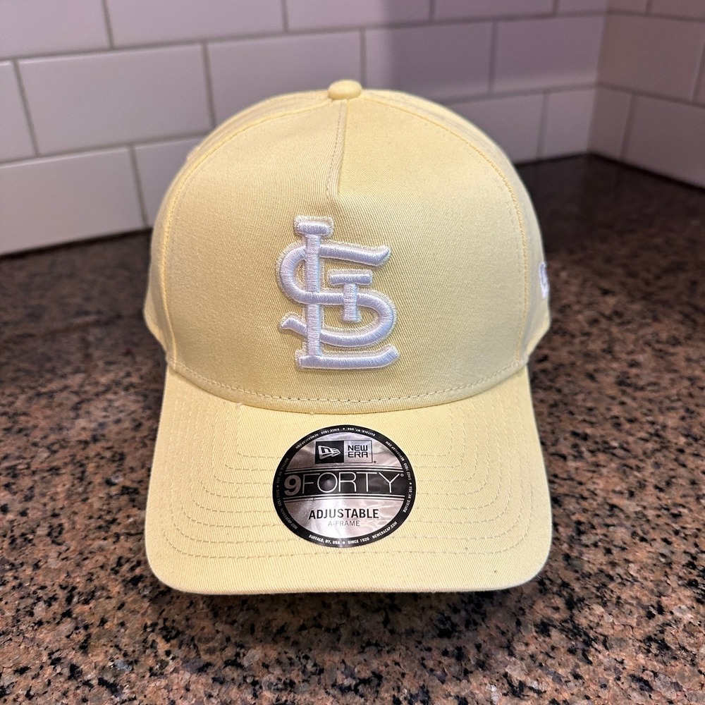St. Louis Cardinals New Era 9FORTY Adjustable Baseball Cap Yellow